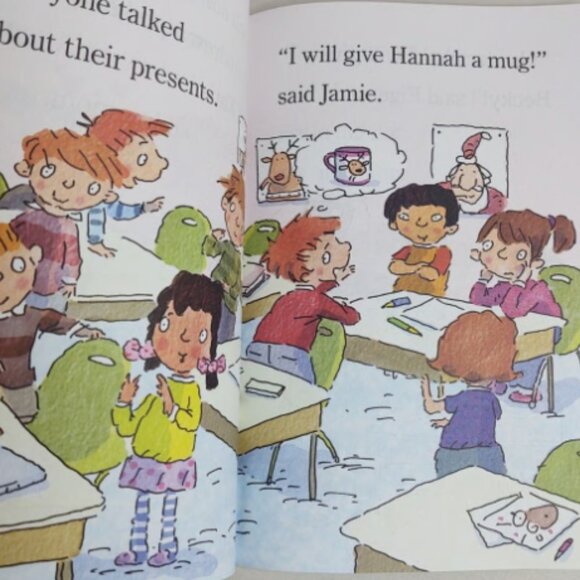 Secret Santa: Ready-to-Read Level 1 book (Z1) - Picture 2 of 3